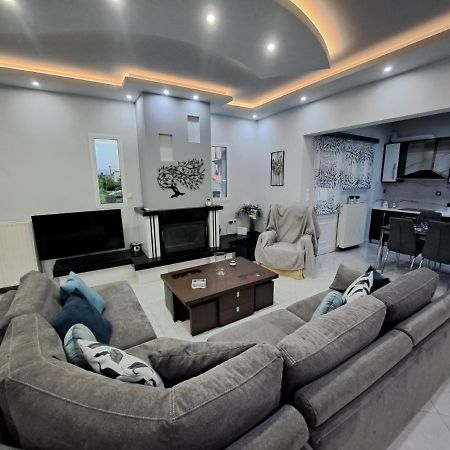 Luxury Apartment Amarynthos Ngoại thất bức ảnh