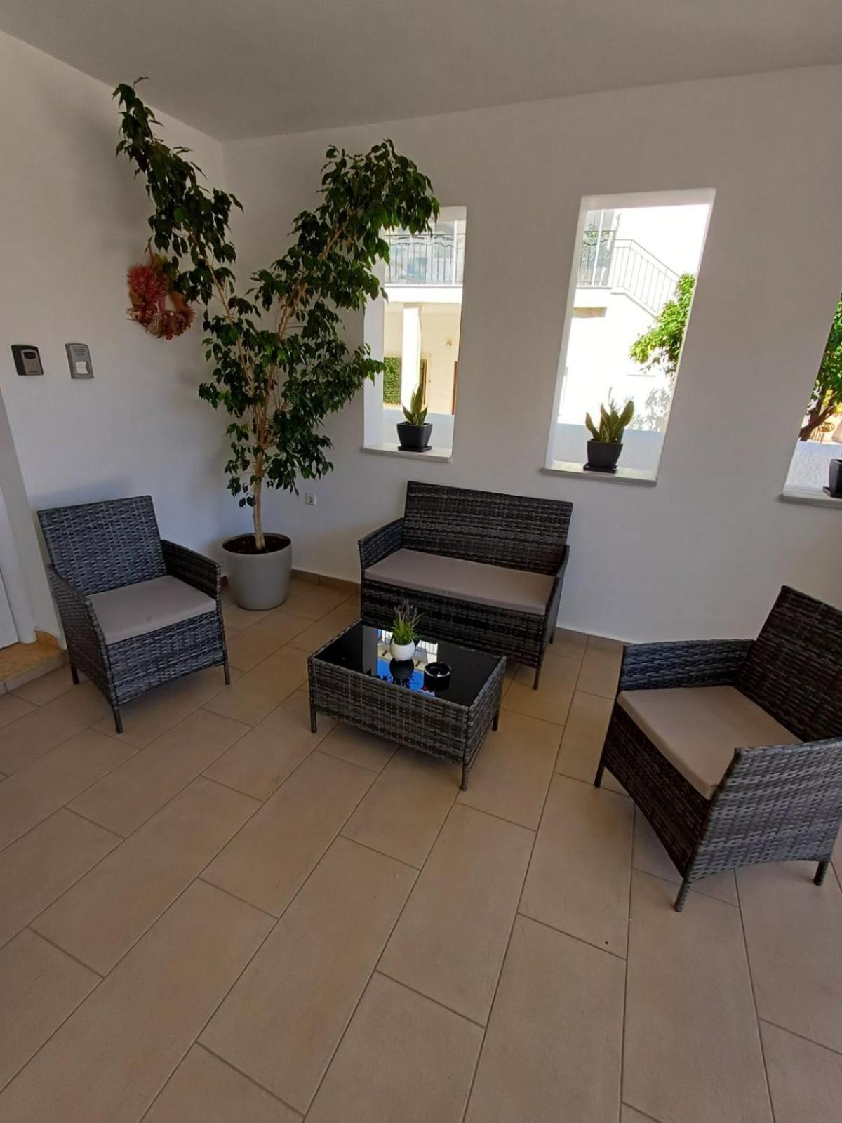 Luxury Apartment Amarynthos Ngoại thất bức ảnh